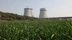 However, the flight was not given permission to use Pakistani airspace, so the uranium did not
