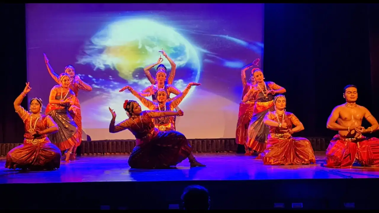 Swapnasundari mesmerised Delhi with Vilasini Natyam