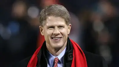 $25.6 billion Chiefs owner Clark Hunt trades luxury for $5 flags in a surprising Kansas City moment