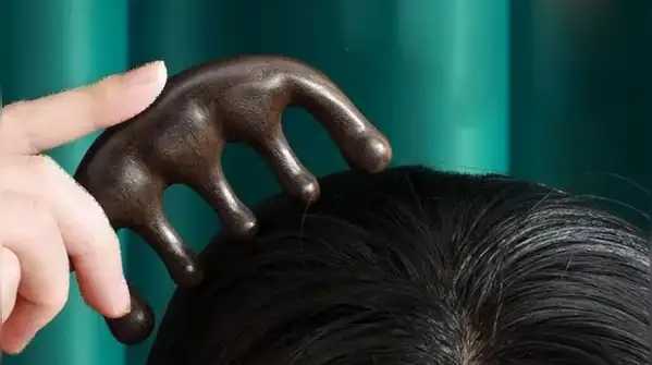 Pinterest Massage combs composed of smaller rounded teeth can be used to sculpt the hair while