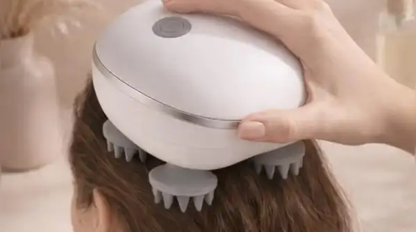 Pinterest Massage combs composed of smaller rounded teeth can be used to sculpt the hair while