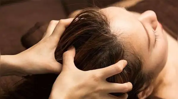 Pinterest Massage combs composed of smaller rounded teeth can be used to sculpt the hair while