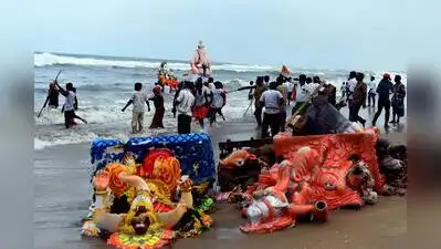 Officials scout for ponds & lakes for Ganesh idol immersion after NGT stayed immersion