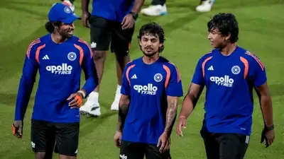 Vaibhav Sooryavanshi (R) alongside Ishan Kishan and Tilak Varma in a practice session