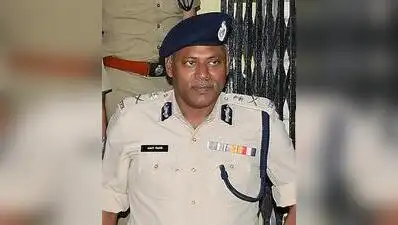 How did traffic cop track cell of murder victim? CP orders probe