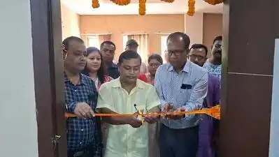 Minister Anandamoy Barman inaugurates the dormitory at Siliguri bus stand