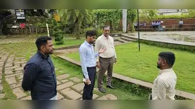 Rahul Ratnam Pandey (second left), commissioner, MCC, inspects: The wider industry impact