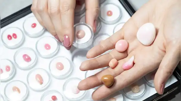 one can certainly say that a stunning natural pink conch pearl is ‘one’ of the rarest and most