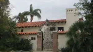In 1943, two Jewish refugees fleeing the Nazis bought a crumbling Los Angeles mansion for $9,000