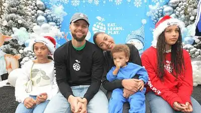 How Stephen Curry and Ayesha Curry taught their kids to embrace the spotlight without letting