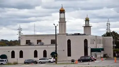 Palestinian-born US mosque leader confronts deportation after judge rules he is 'foreign policy