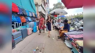 Over the past few days, vendors have returned to footpaths: The wider industry impact