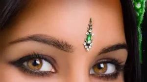 Very few symbols of beauty in India are recognised as quickly as the bindi