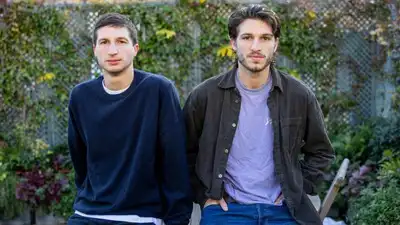 Sulaiman Khan (left) and Kasim Khan (Photo: The Times) — Imran Khan's sons