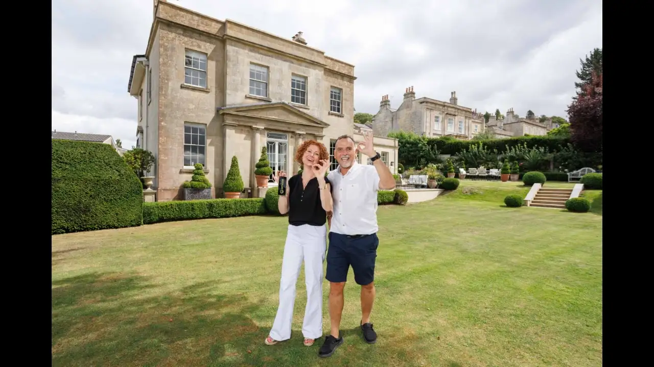 Dad who won only a cabbage in 1977 meat draw scoops £4 million Georgian mansion in Bath with wife