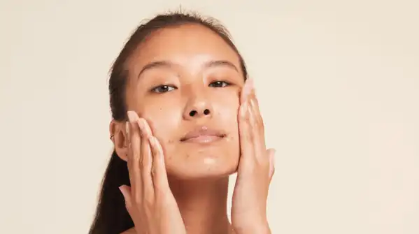 It should be applied as the final step of the morning skincare routine