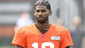 Shedeur Sanders finds new opportunity with Valley Automotive while Deshaun Watson remains