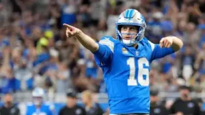 Detroit Lions quarterback Jared Goff needs 128 passing yards against the Carolina Panthers