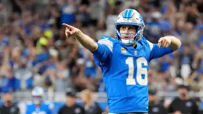 Detroit Lions quarterback Jared Goff needs 128 passing yards against the Carolina Panthers