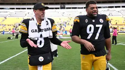 Pittsburgh Steelers quarterback Aaron Rodgers criticized NFL owners' approach to player safety