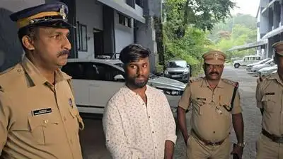 Idukki : A 19-year-old man was taken into custody in connection with the murder