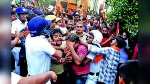 Protesters clash with cops outside SRFTI
