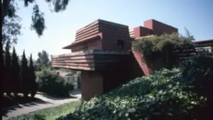 In 1939, Frank Lloyd Wright completed an $11,000 Los Angeles house with a 21-foot cantilevered
