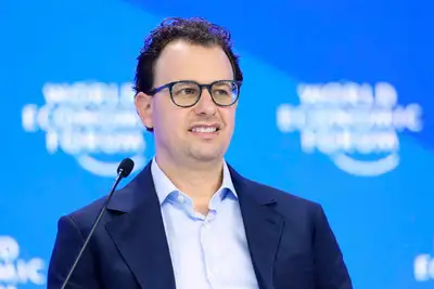 Anthropic CEO Dario Amodei has once again issued a warning about: The wider industry impact
