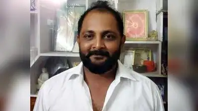 KM Santosh Kumar, president of Bhagat Singh Blood Donors Association in Hosapete, and private