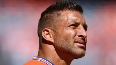 Pablo Torre questions Tim Tebow over Life Surge allegations as investigation puts Christian