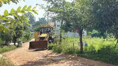 “As I was getting ready to leave for work, I saw the debris was being cleaned off the road