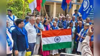 Actor-activist Prakash Raj urged citizens to continue democratic protests against the Special