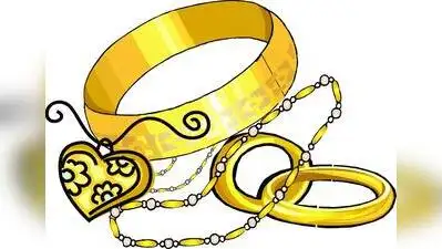 Mumbai: An FIR has been registered against an employee of a jewellery store in Malad