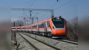 Passengers pitch twin-route plan for B'luru-Mumbai VB sleeper