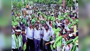 Afzalpur farmers went on a padyatra from Afzalpur to Kalaburagi DC’s office demanding 15 tmc