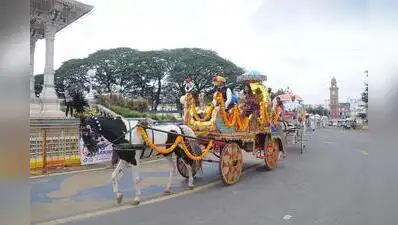 Department deputy director CN Manjula and heritage expert NS Rangaraju were among those present