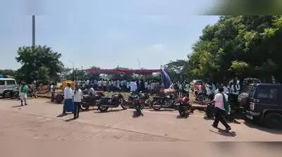 Sugarcane growers block NH, woman farmer attempts suicide