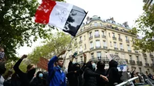 Violent clashes erupted in Paris on Saturday as police fired tear gas and used water cannons
