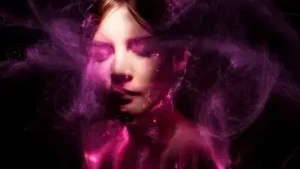 5 signs you're highly sensitive to people's energy