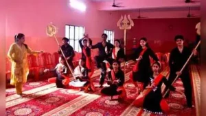 This Dussehra , 18 artists — 10 women and eight men — will enact episodes from the epic