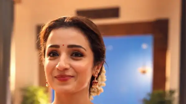 Trisha Krishnan's crimson saree is serving goddess energy this Maha Ashtami — Durga Puja 2026