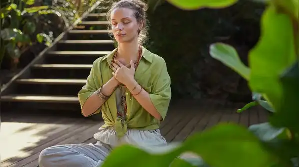 Here are five lessons from meditation that can help you deal with overthinking
