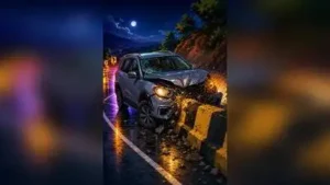 Two killed as car hits bike near Ramanathapuram