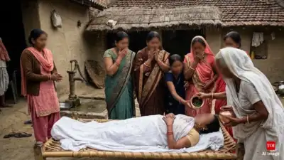 As the rituals were underway, Lalita started coughing unexpectedly when tulsi water was poured