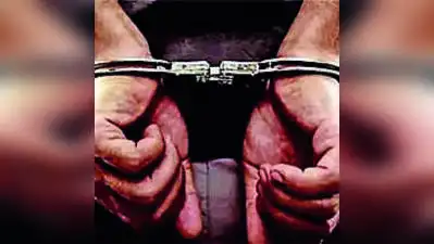 A 27-year-old man working for Rapido as a delivery boy has been arrested by Kalamboli police