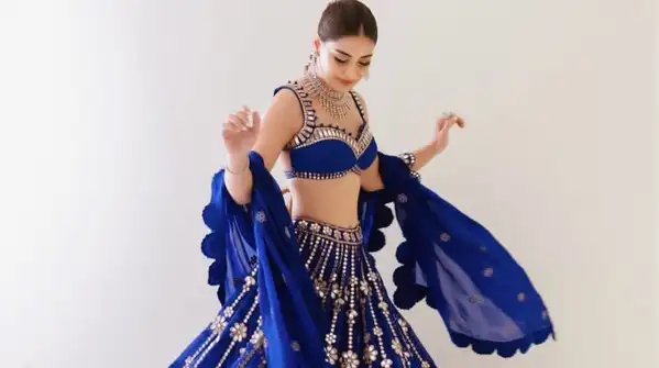 Navratri 2026 gives you the chance to make bolder combinations of colours and contrasts and use