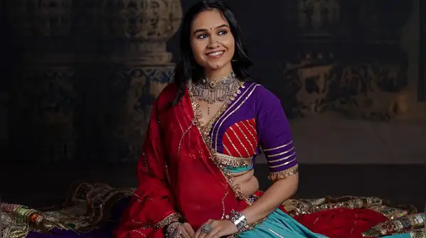Navratri 2026 gives you the chance to make bolder combinations of colours and contrasts and use