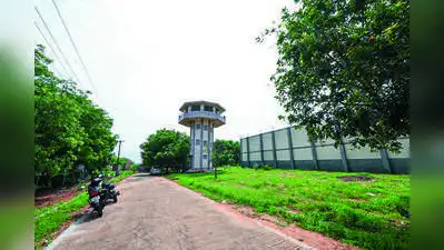 Too many inmates Tamil Nadu’s prison population of 23,600 is below its overall authorised