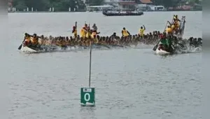 Pallathuruthy Boat Club’s Melpadom Chundan surges ahead to victory the snake boat race