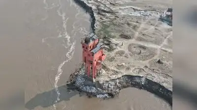 If there is a clear mandate that no one can construct anything on the banks of the Ganga, how